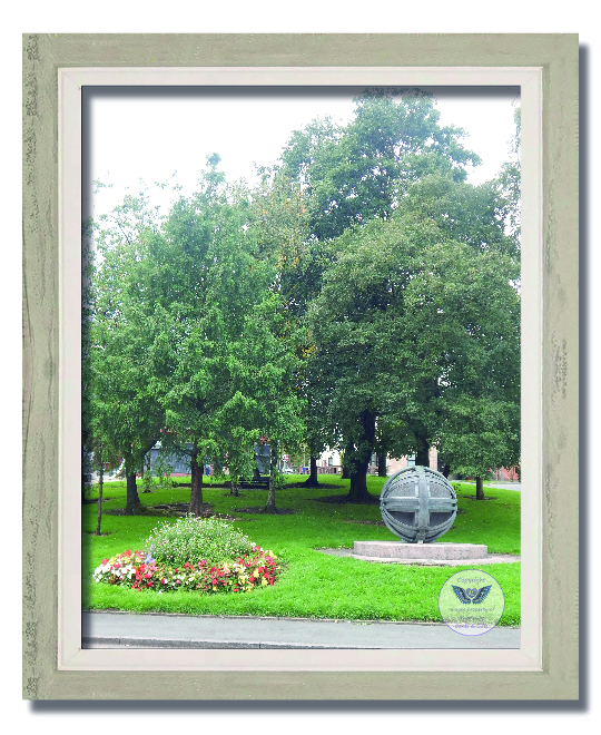 THE GREEN
Various Sizes
From £6.00
BUY NOW